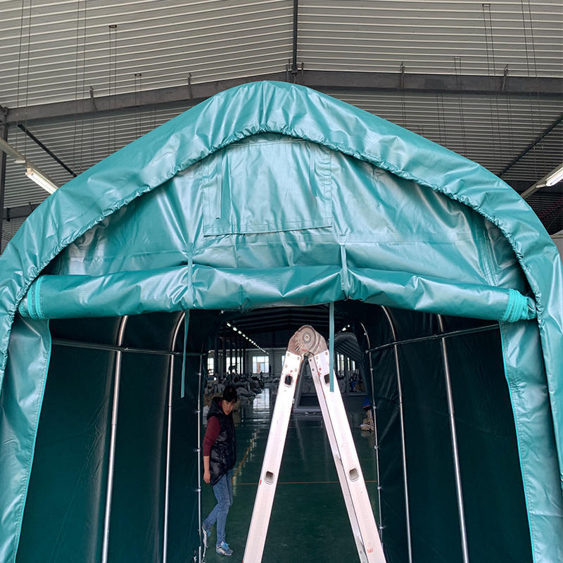 Porta per auto portatile con tettoia in PVC antipioggia 2.4x3.6