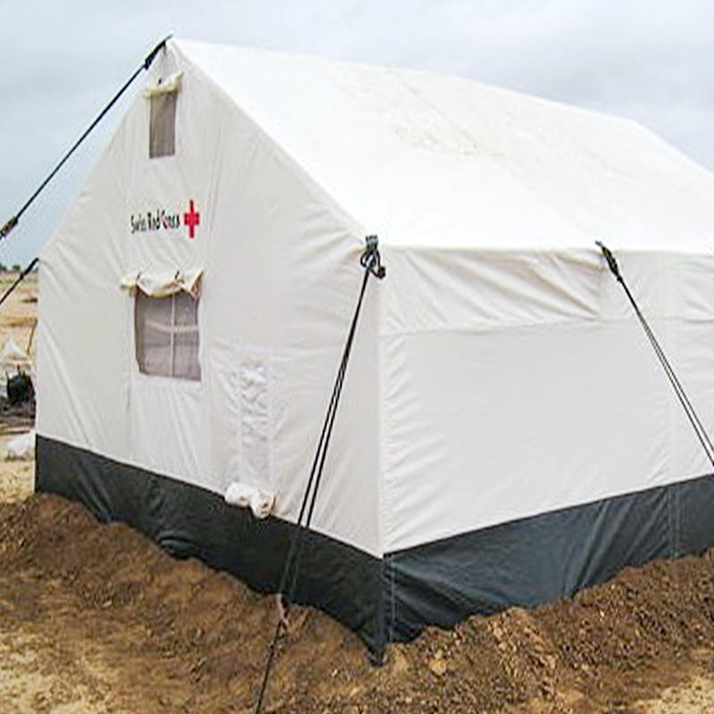 Un nuovo standard negli aiuti umanitari: il rifugio adatto a tutte le stagioni costruito per le famiglie