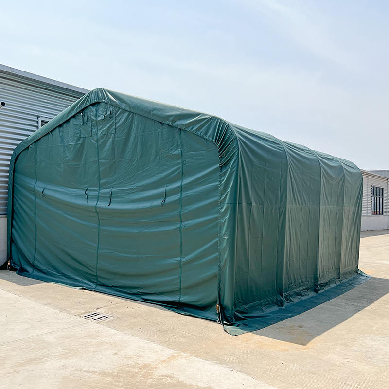 Tenda per magazzino temporaneo con struttura in acciaio completamente zincata ad altezza laterale 6X6 2,6 m