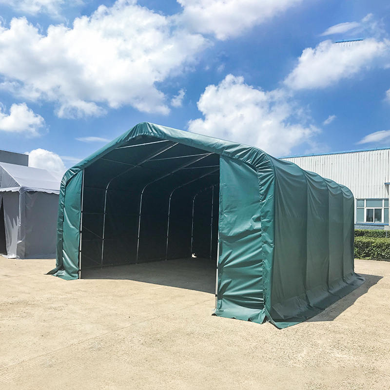 Tenda per magazzino temporaneo con struttura in acciaio completamente zincata ad altezza laterale 6X6 2,6 m