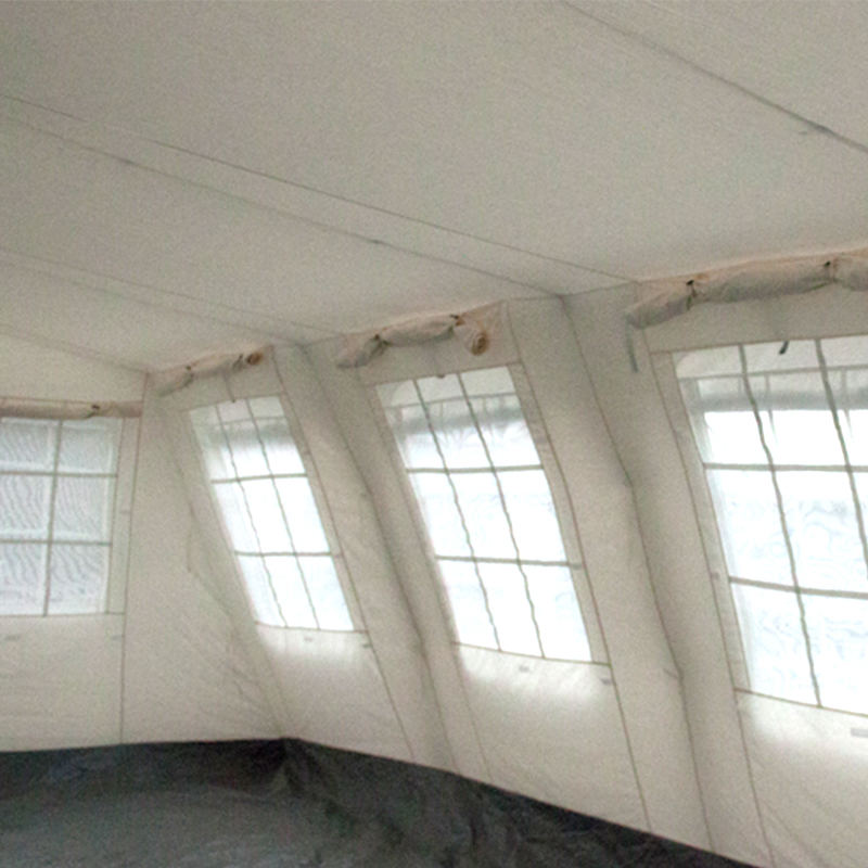 Tenda Huggy ignifuga multiuso standard UNICEF da 42 m²