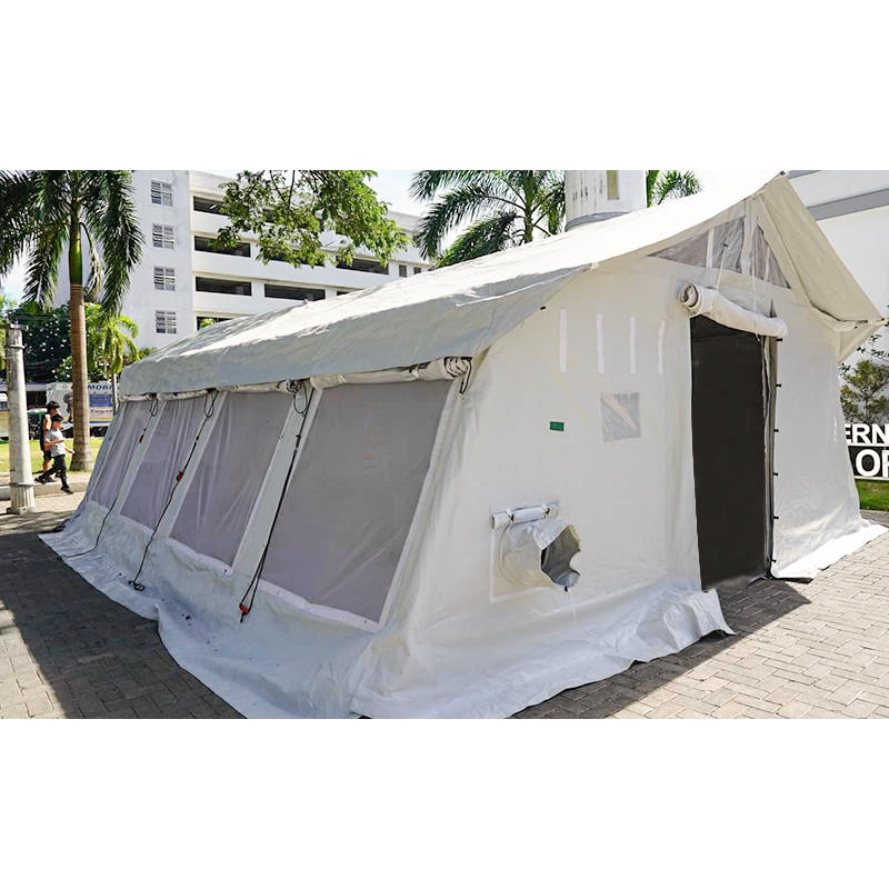 Tenda hub multiuso standard UNICEF da 42 m² con copertura parasole integrata/rimovibile