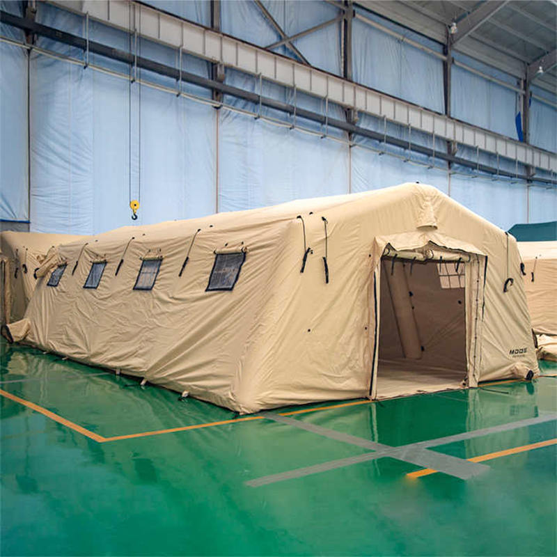 Tenda gonfiabile a bassa pressione per ricovero multiuso a schieramento medio rapido da 5,6x9,95 m