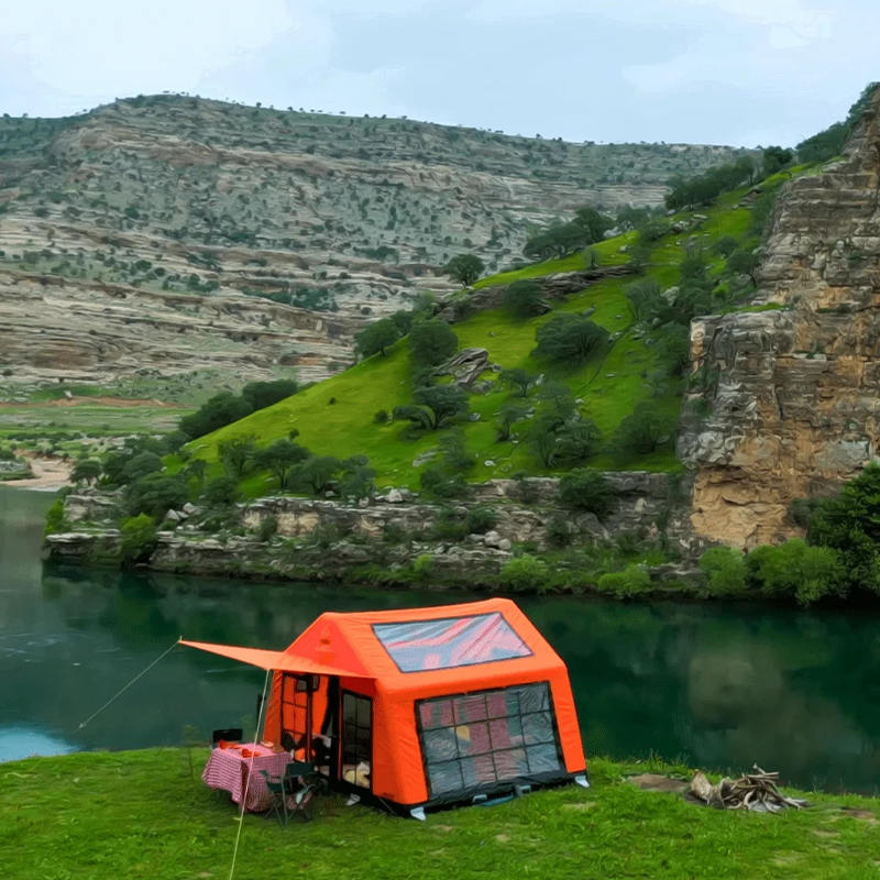 Tenda da campeggio gonfiabile panoramica per quattro stagioni per 8-10 persone